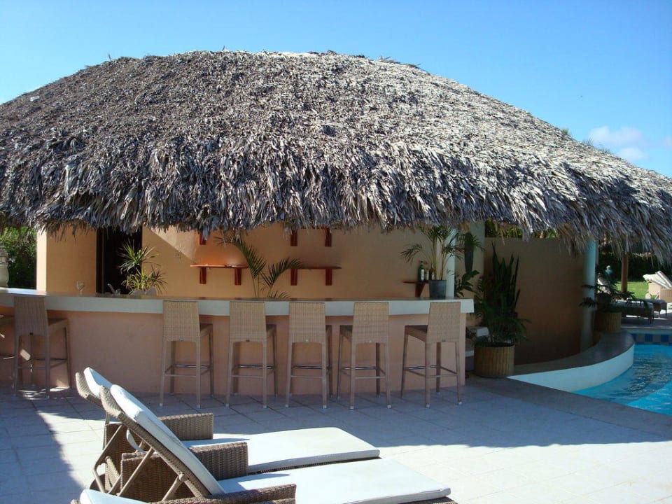 Poolbar im Royal Bereich Catalonia Royal Bavaro - Adults only