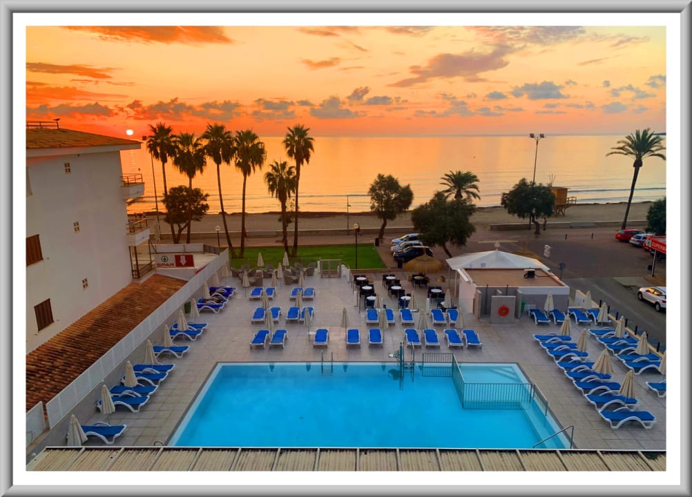 Ausblick R2 Veronica Beach Hotel