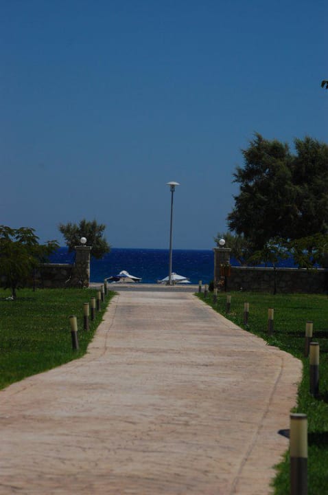 Weg zum Strand Afandou Bay Resort Suites