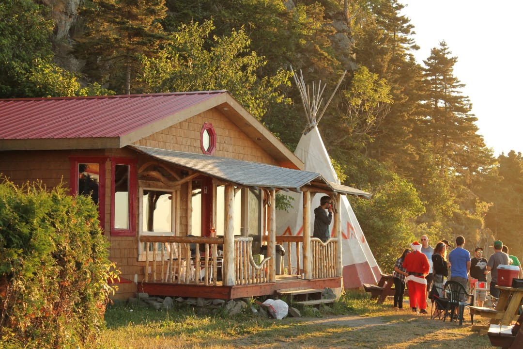 Gemeinsamunterkunft Auberge Festive Sea Shack