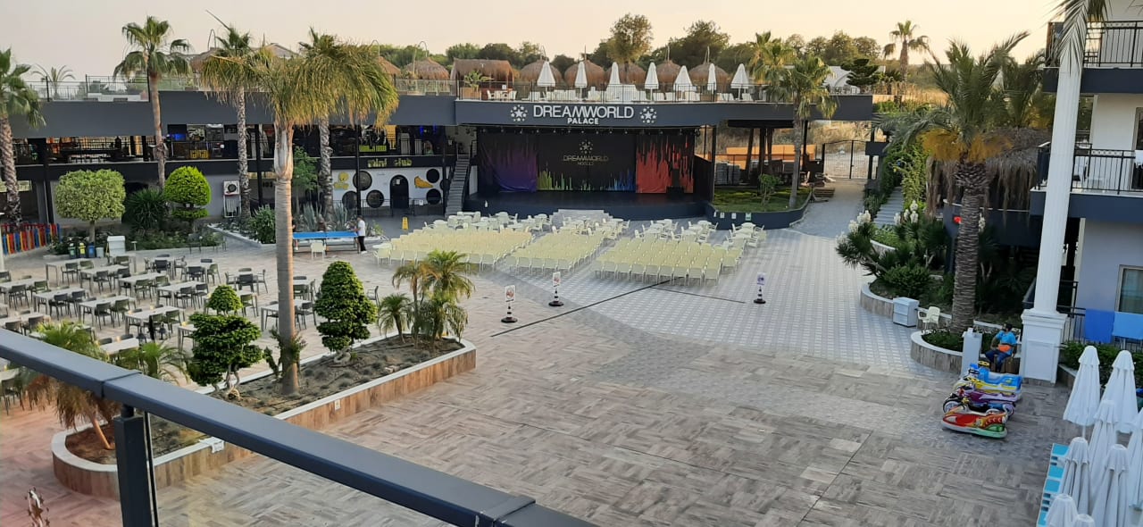 Gartenanlage Dream World Palace Hotel