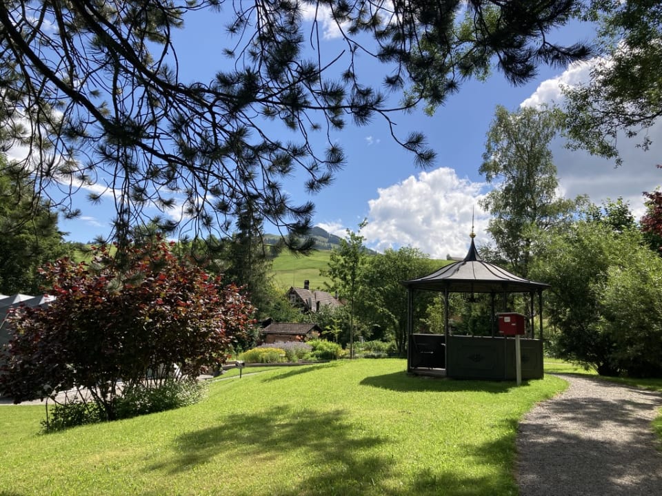 Gartenanlage Hotel Hof Weissbad