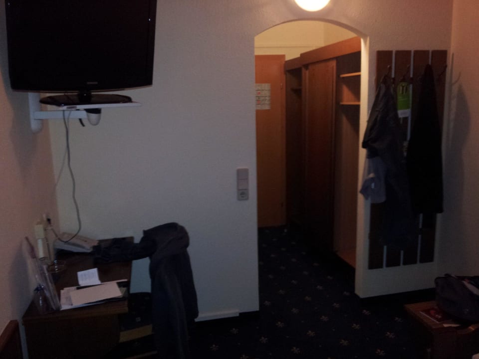 Eingang Hotel Bayrischer Hof