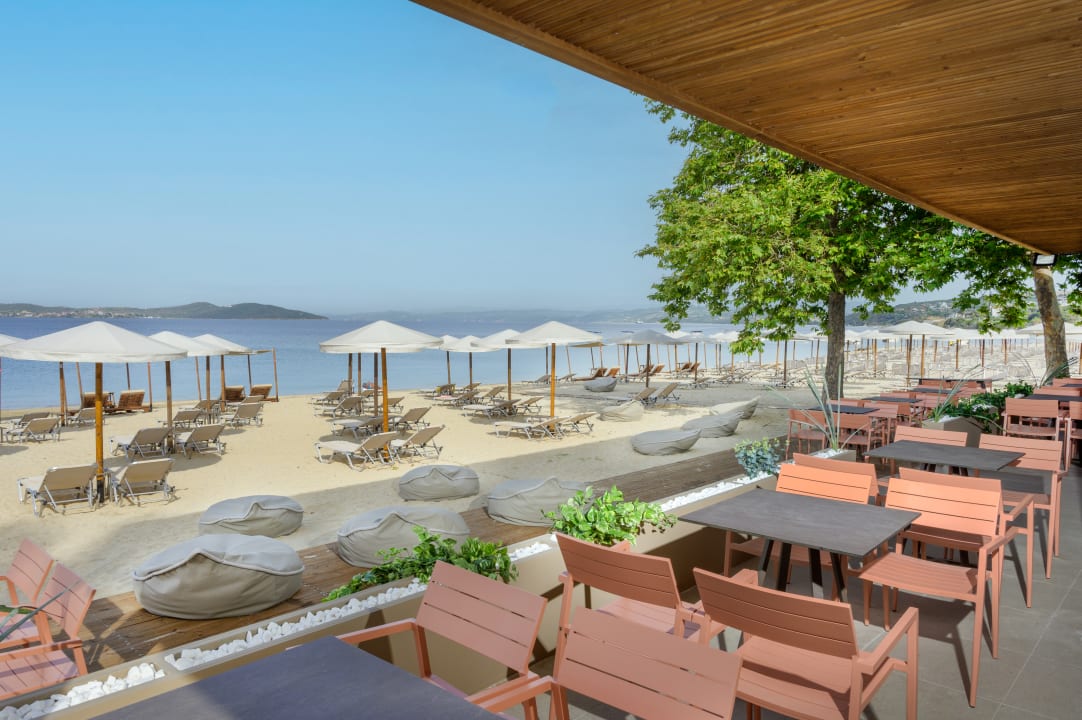 Strand Akrathos Beach Hotel