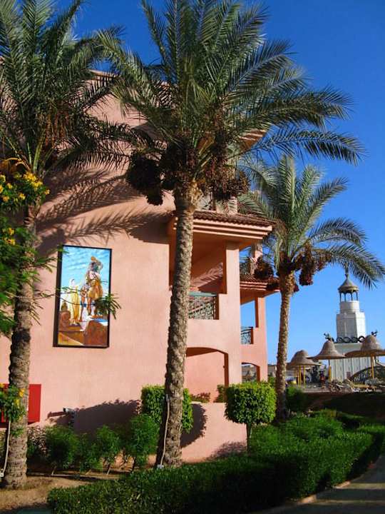 Ładna architektura Parrotel Aqua Park Resort