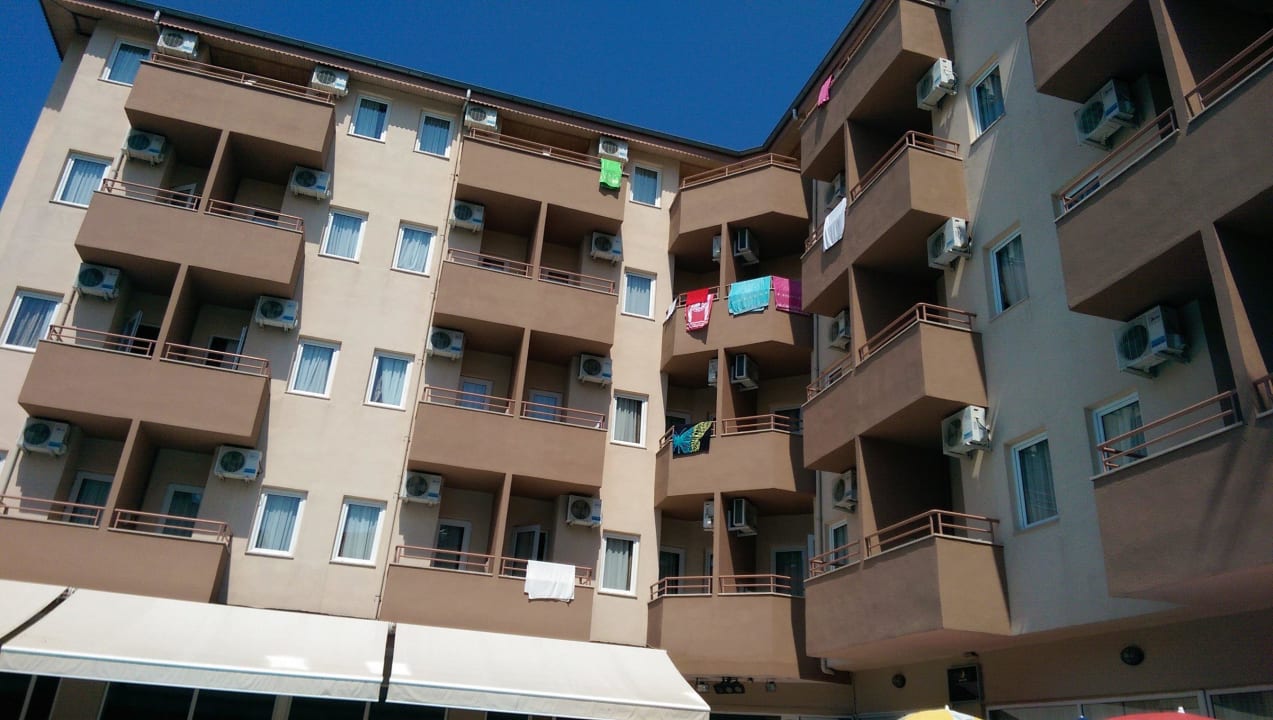 8 Hotel Helios