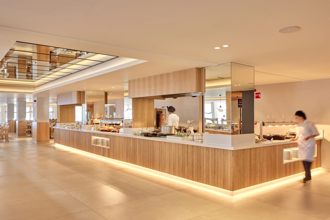 Gastro Universal Hotel Lido Park & Spa