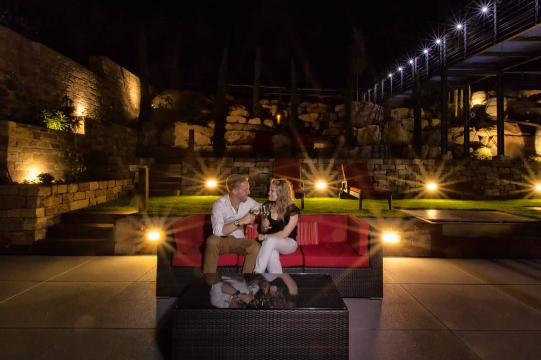 Hotelterrasse bei Nacht VINOTEL Schreieck