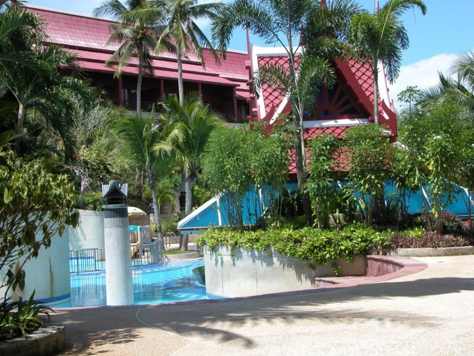 Pool Chada Thai Village Resort