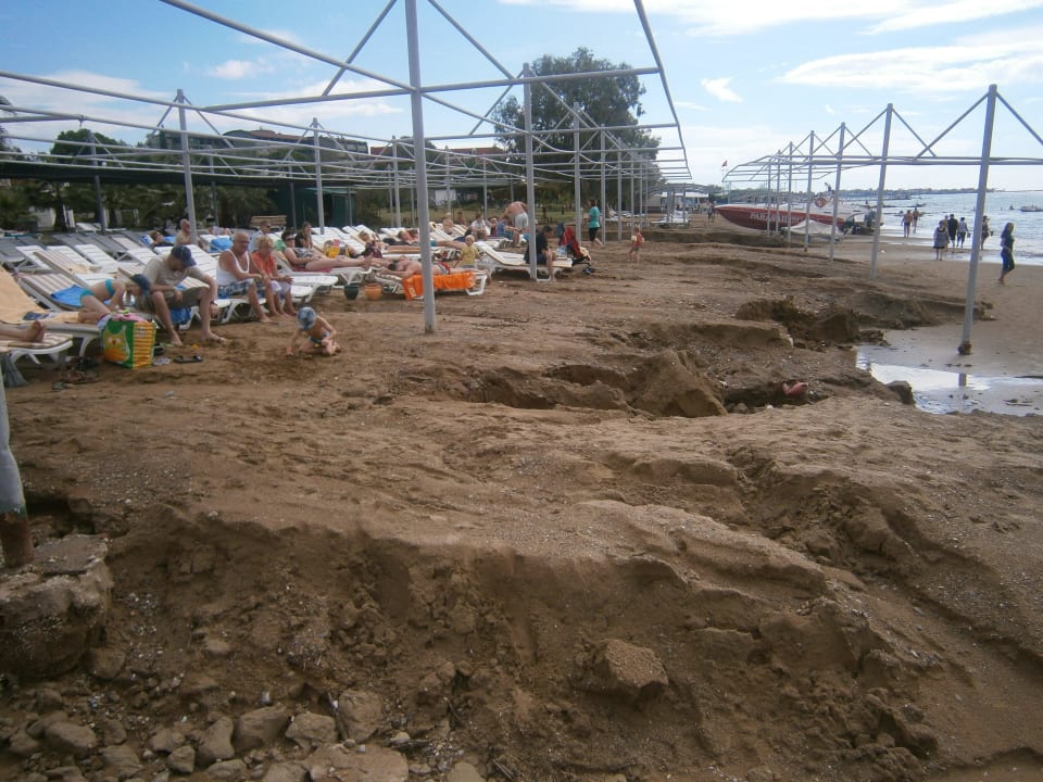 Unser Strand, 2 Tage nach dem Unwetter  Side Mare Resort & Spa