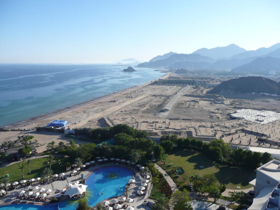 Blick Richtung Miramar Hotel Le Meridien Al Aqah Beach Resort