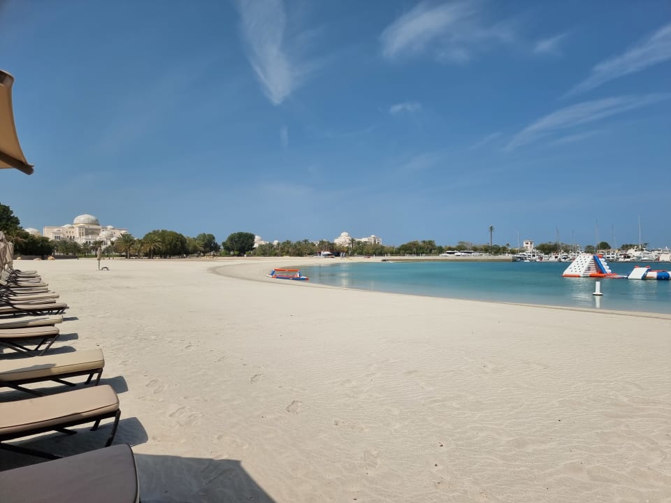 Strand Emirates Palace Mandarin Oriental