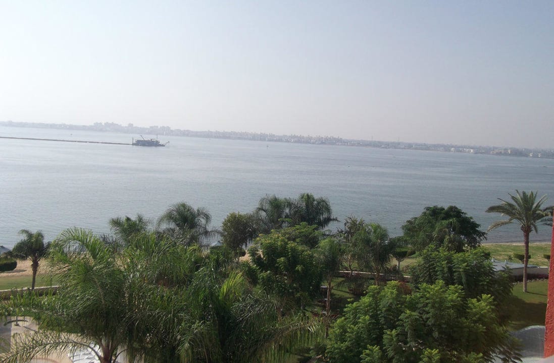 Ausblick vom Zimmer Hotel Mercure Forsan Island Ismailia