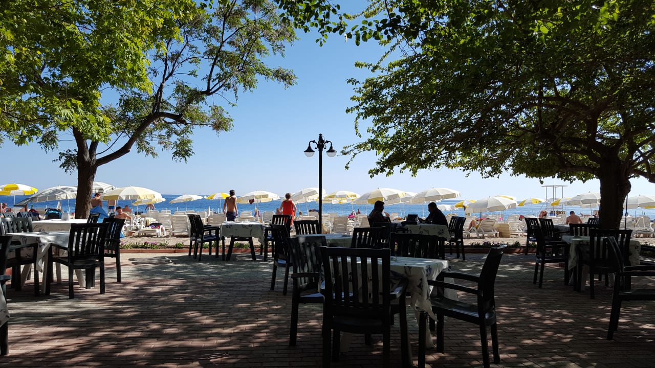 Strand Hotel Gardenia Beach