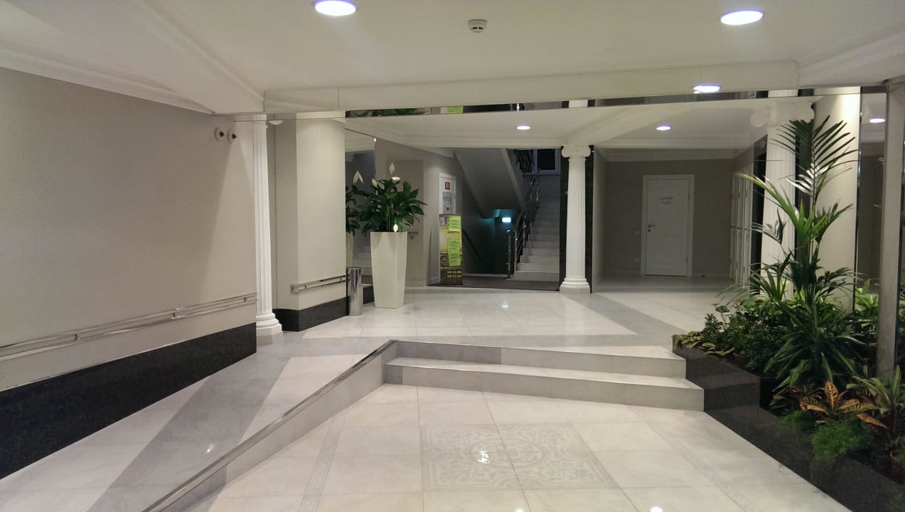 Die neue Lobby Hotel Volga