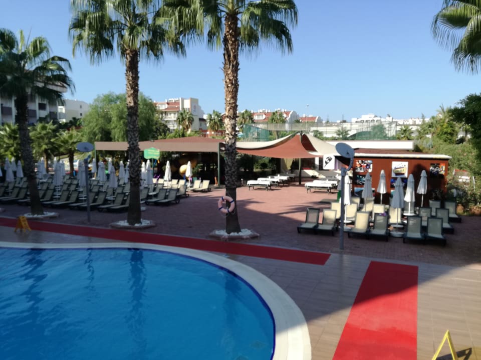 Pool Hane Family Resort