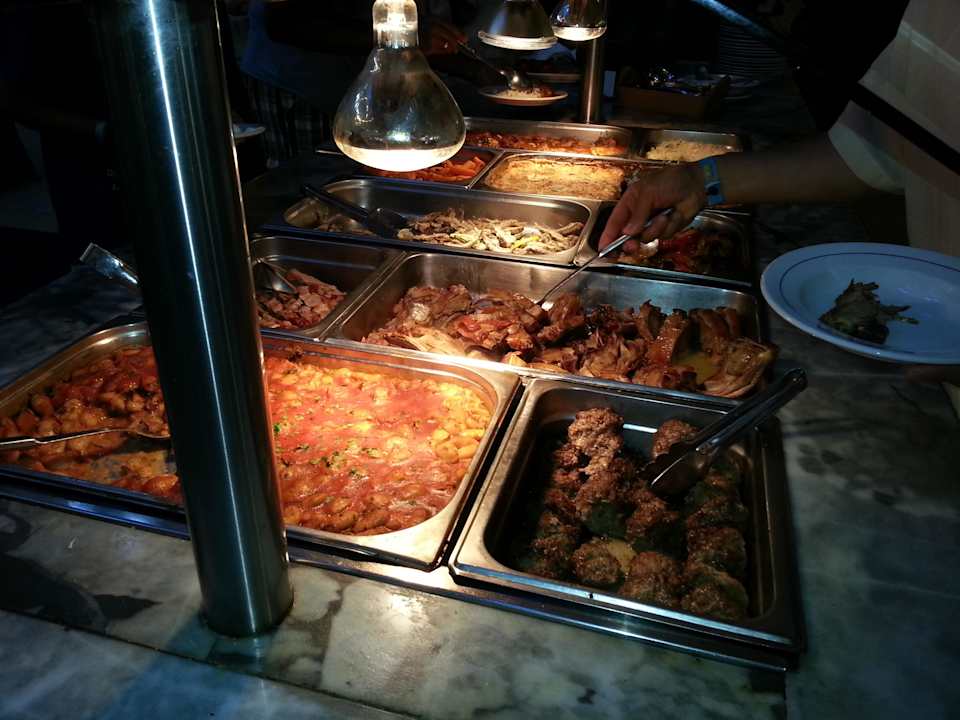 Leckers Essen Simantro Resort