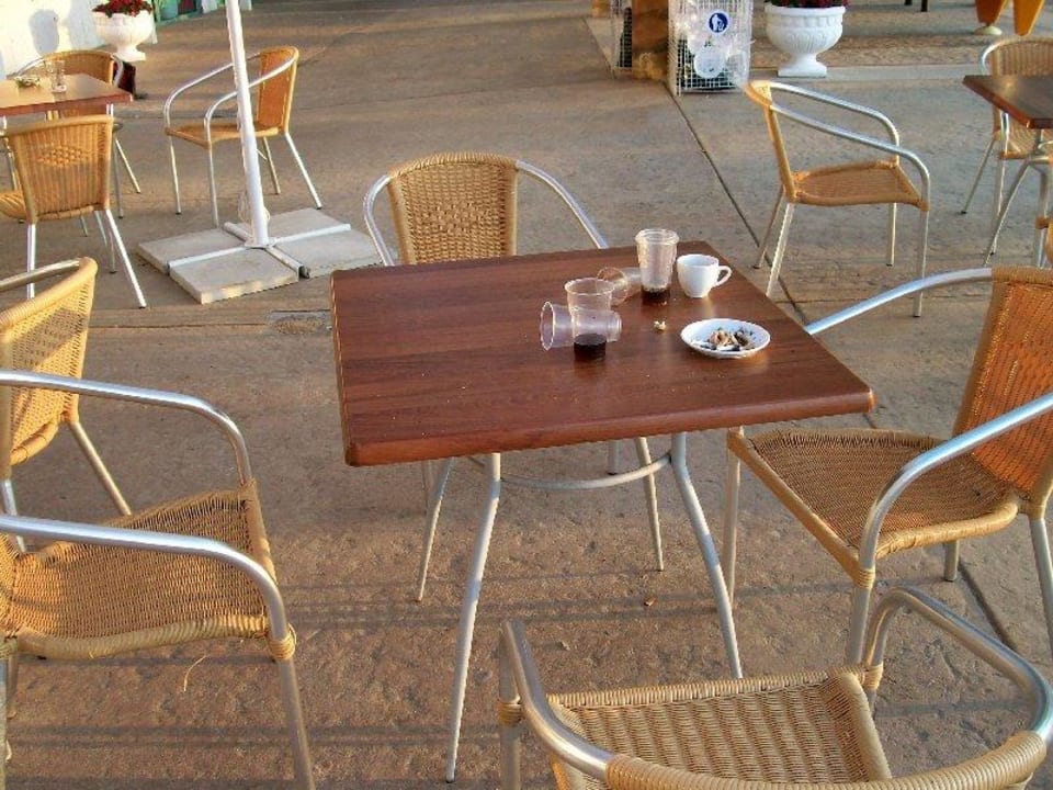 Poolbar Hotel Borjana