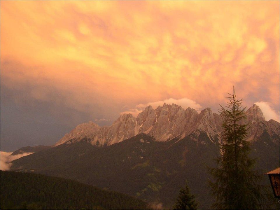 Panoramaimpressionen von der Hotelterrasse Alpenhotel Ratsberg