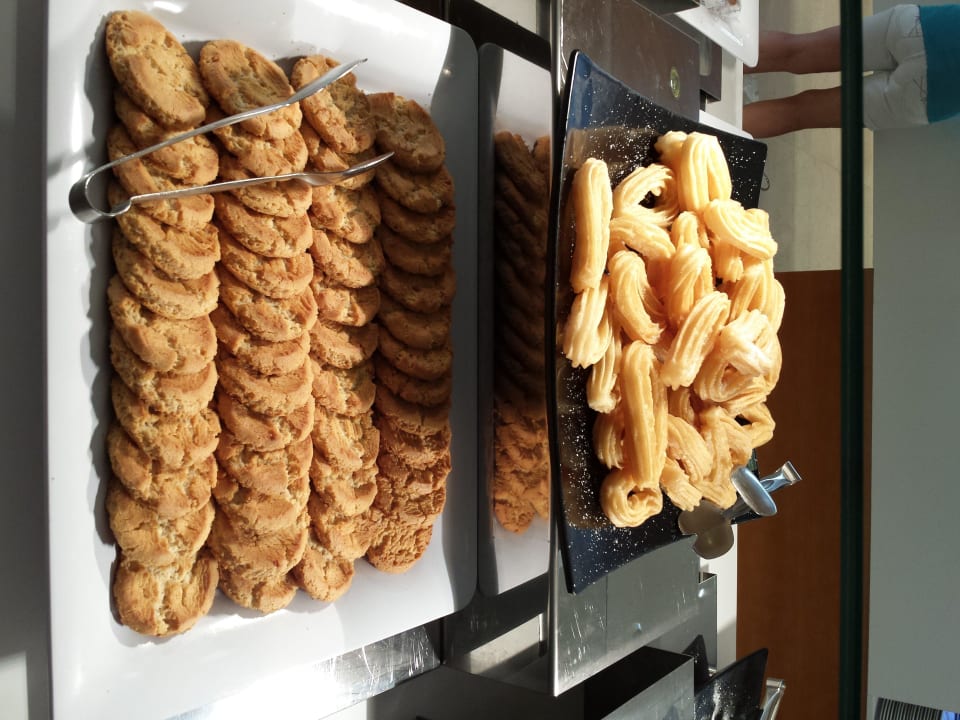 Frühstücksbuffet CM Castell de Mar