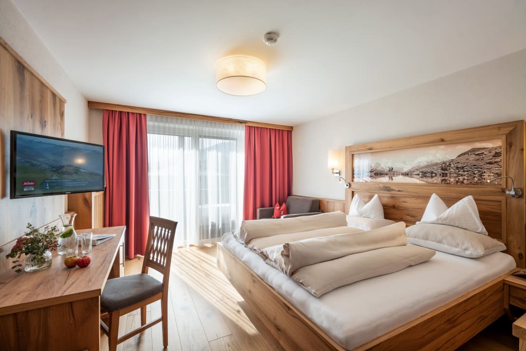 Zimmer Hotel Garni Tirolerhof