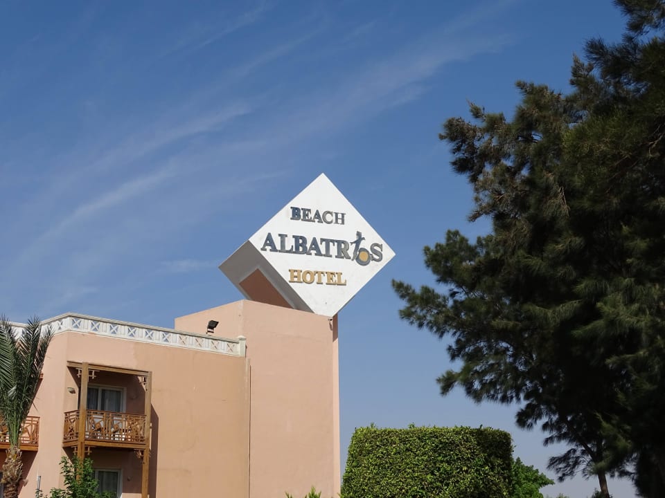 Der Würfel Beach Albatros Resort