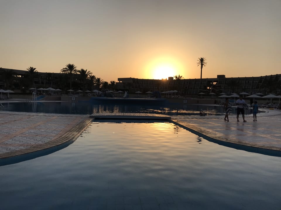 Pool Pharaoh Azur Resort