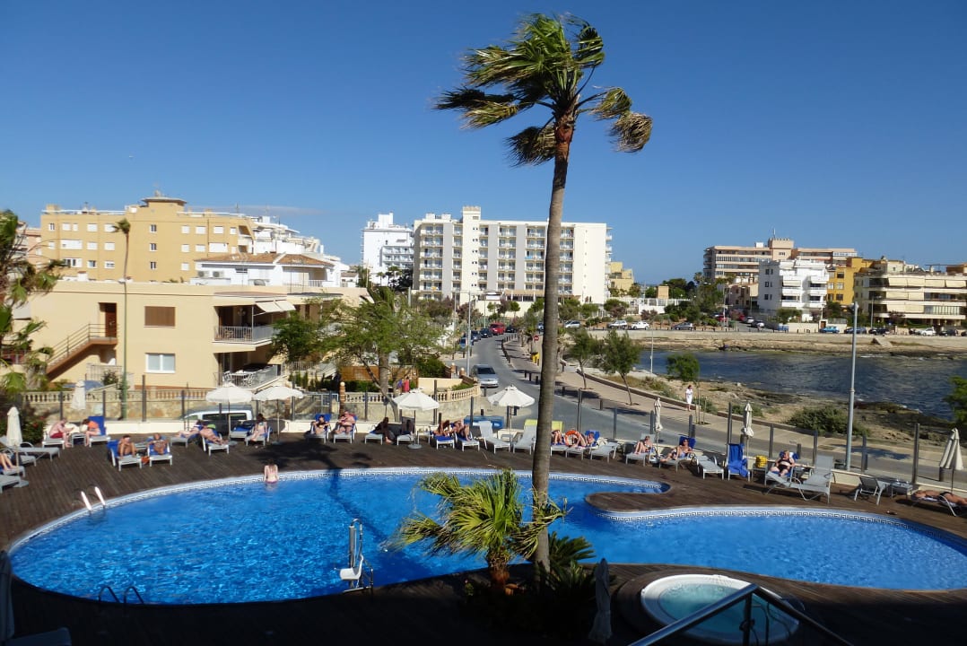 Pool Hotel Marina Luz AluaSoul Palma