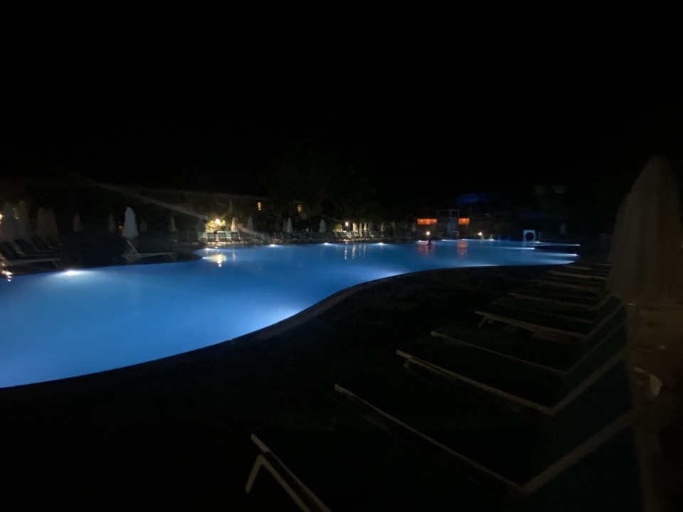 Pool Master Family Club