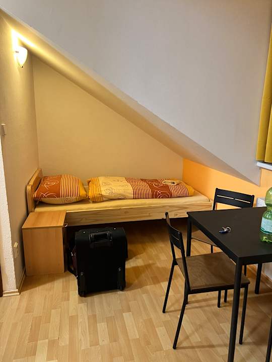 Zimmer Penzion u lípy