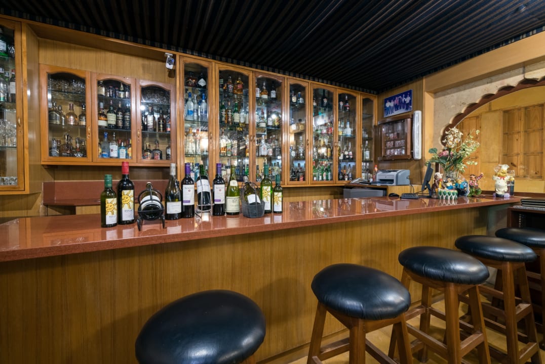 Gastro Hotel Rang Mahal