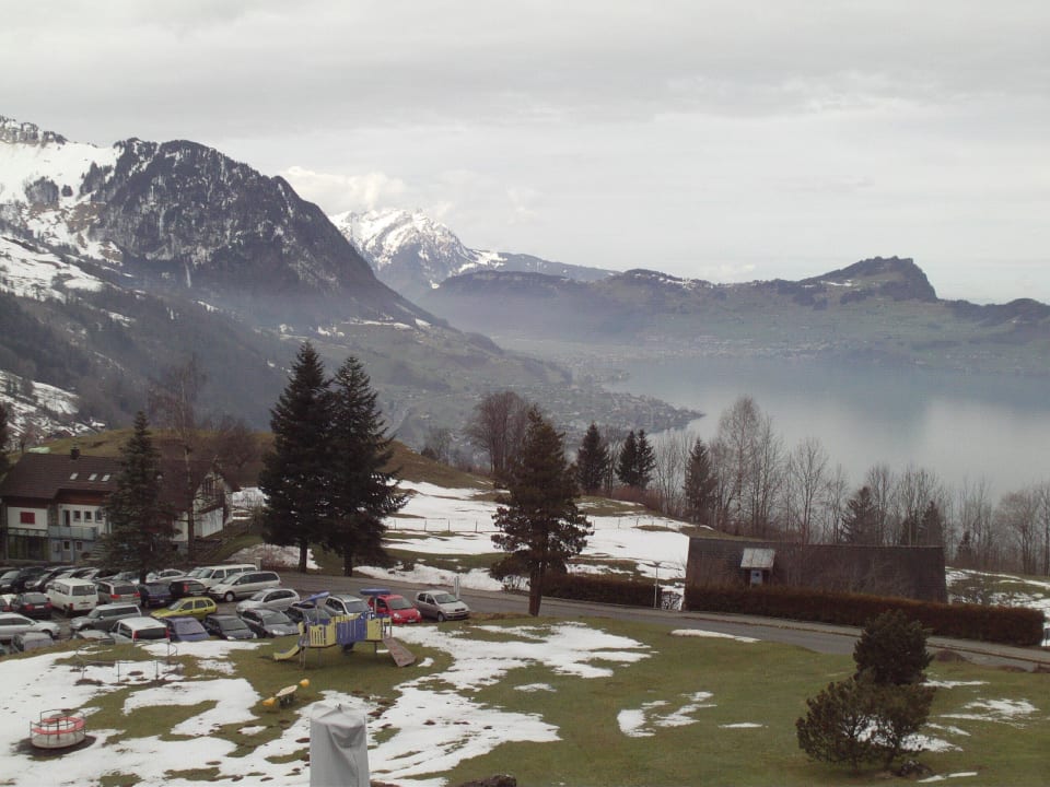 Die grossen Wiesen gleich ums Hotel Seeblick Höhenhotel
