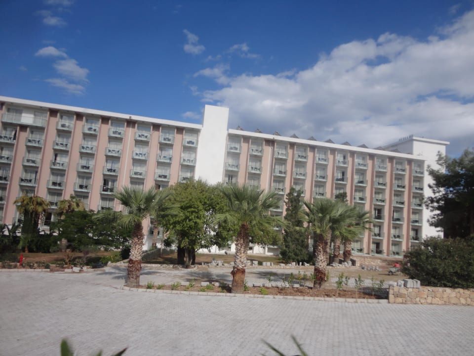 Hotel w całej okazałości Acapulco Beach Club & Resort