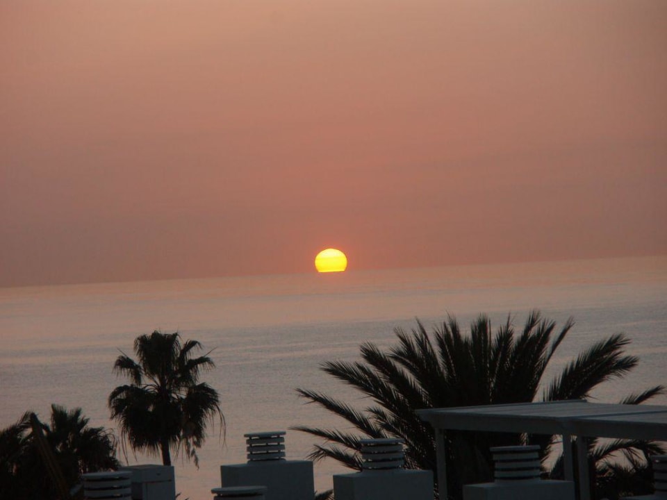 Sonnenaufgang Hotel Europalace