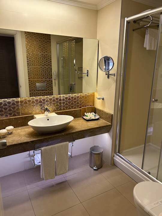 Zimmer Kirman Belazur Resort & Spa