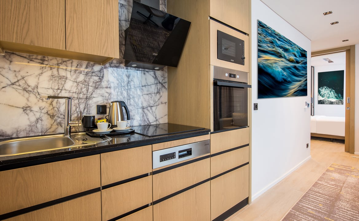 Zimmer WestSide Residences by Rotana