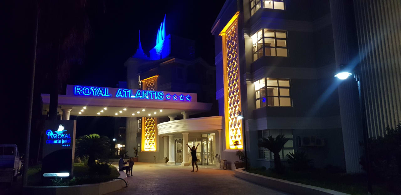 Außenansicht Royal Atlantis Beach Hotel