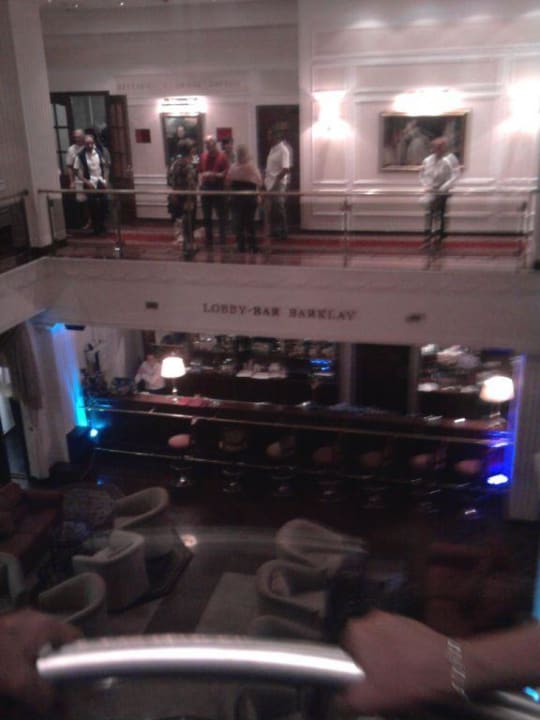 Aus dem Fahrstuhl, der Blick auf die Lobby Hotel Borodino