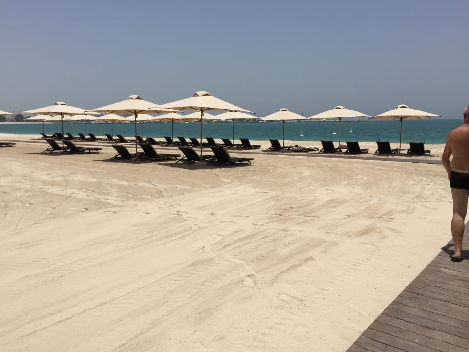 Strand Emirates Palace Mandarin Oriental