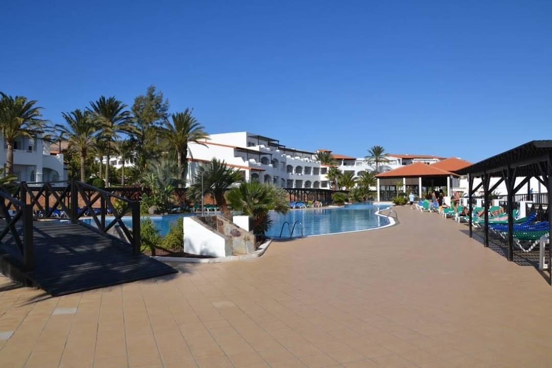 Widok na główny basen TUI MAGIC LIFE Fuerteventura