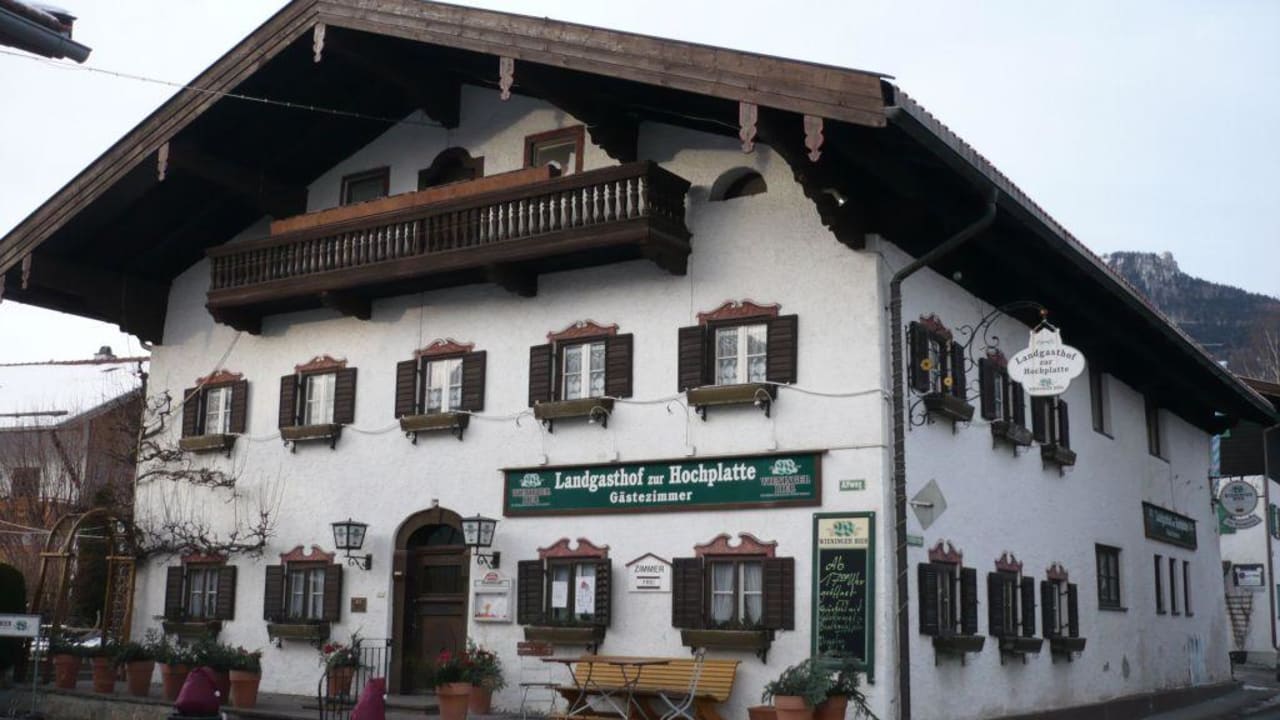 Frontansicht Landgasthof zur Hochplatte