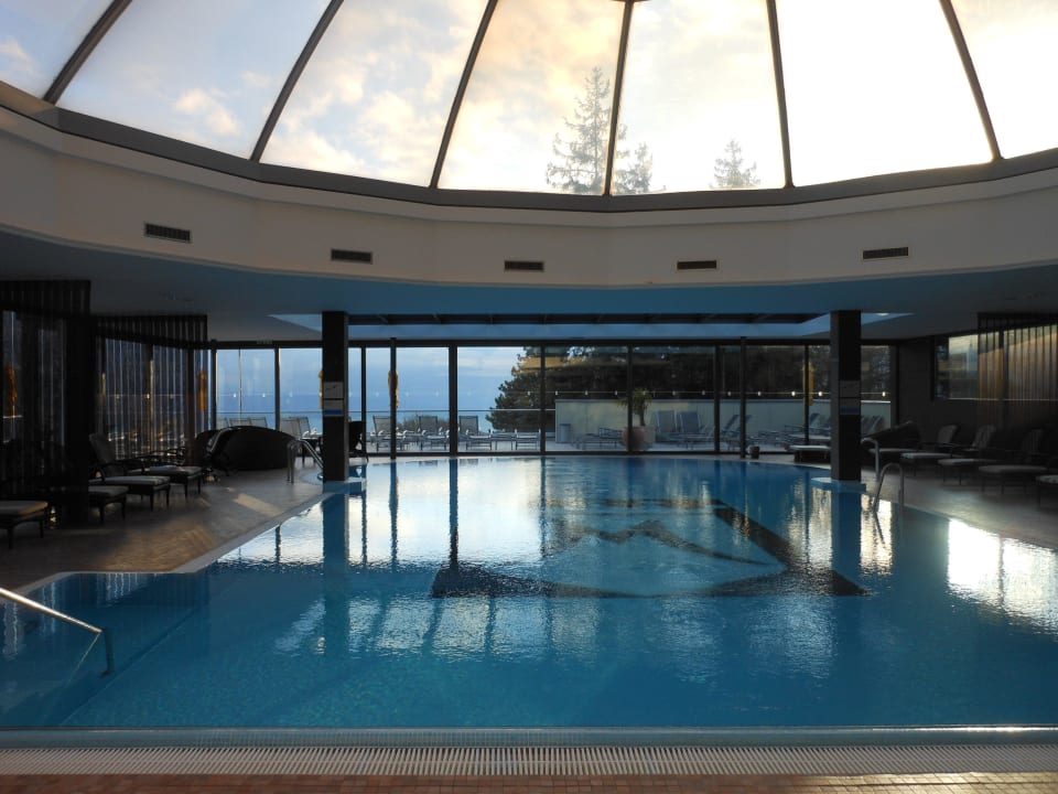 Pool Le Mirador Resort & Spa