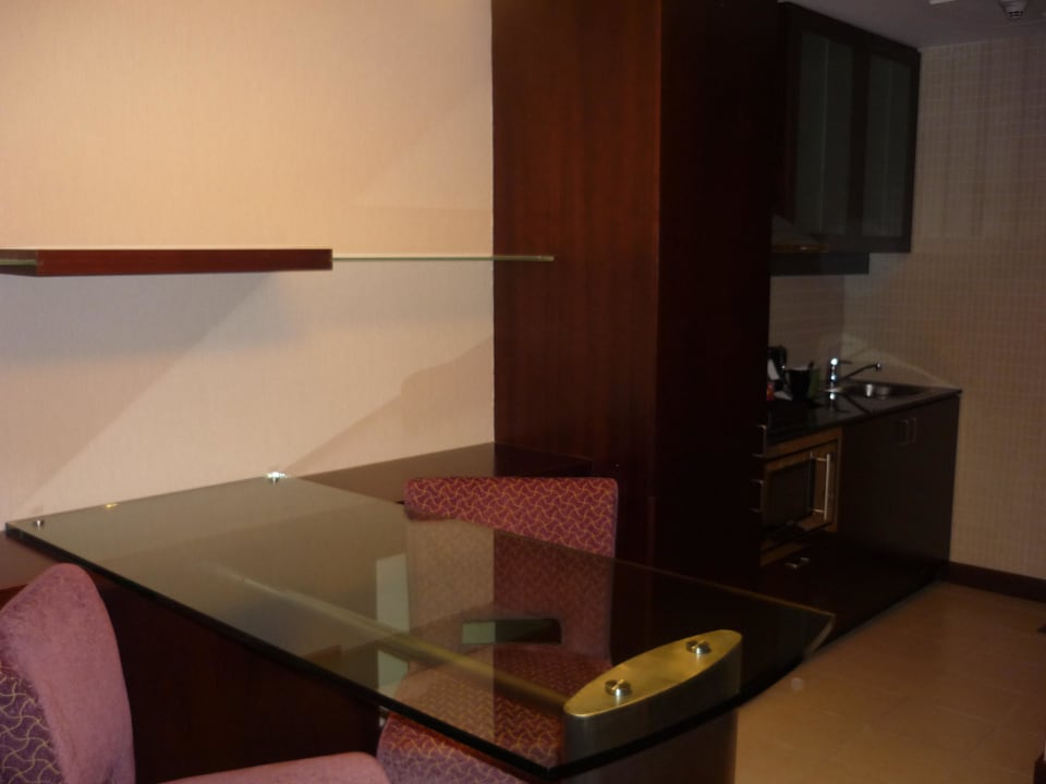 Küchenzeile Rose Rayhaan by Rotana