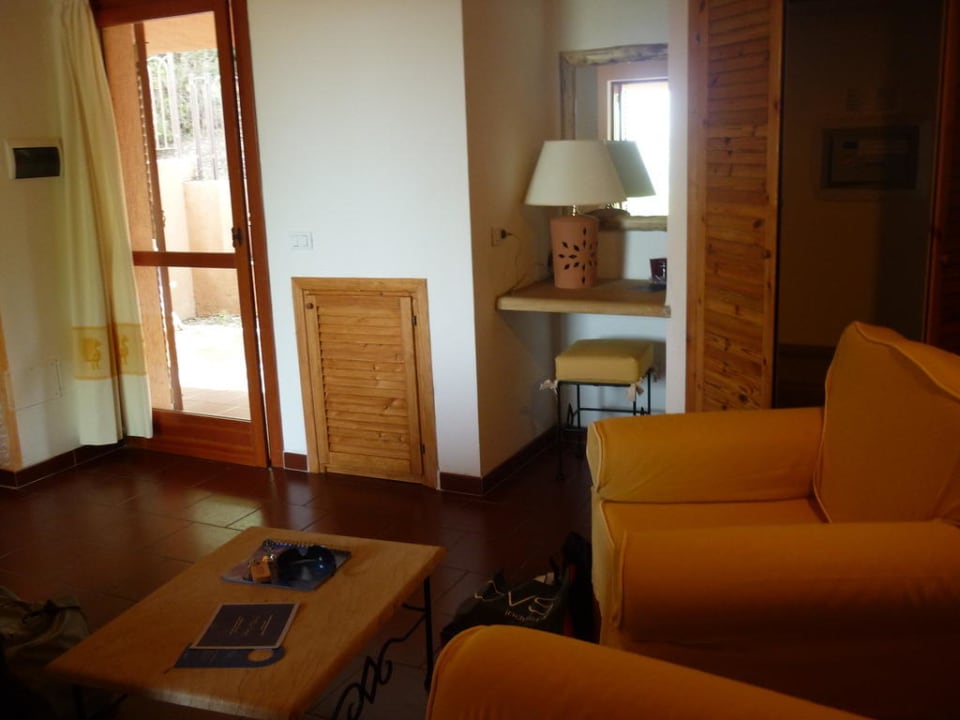 Wohnbereich Park Hotel Cala di Lepre & Spa