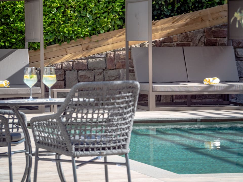 Pool Residence Garni Hotel Vineus