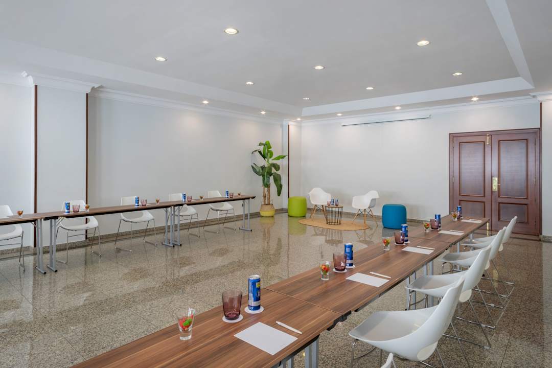 Sonstiges Hotel Santiago Plaza, Affiliated by Meliá