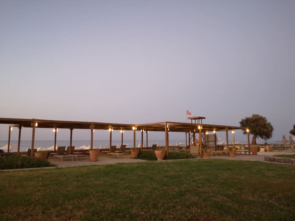 Ausblick Kernos Beach Hotel & Bungalows