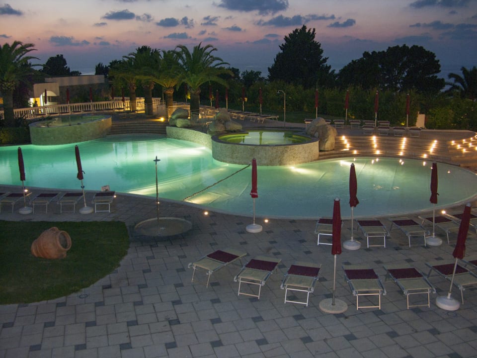 Vista dall'uscita hall al tramonto Aldiana Club Rocca Nettuno Calabria