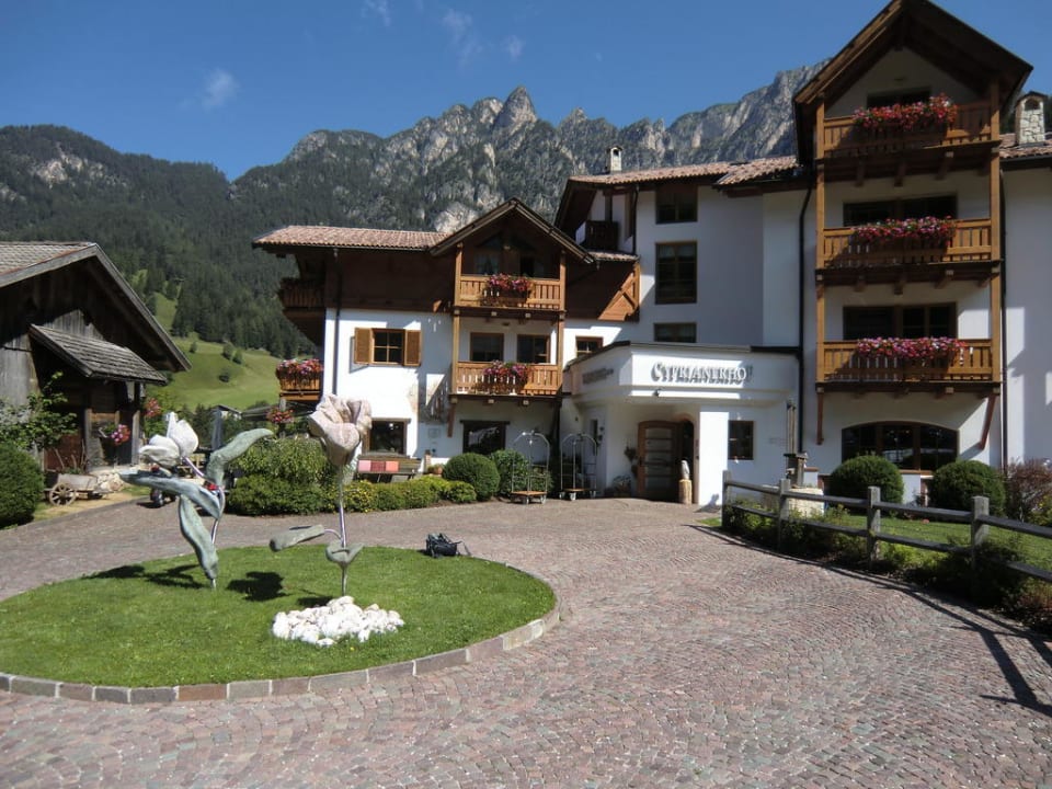 So werden sie empfangen Cyprianerhof Dolomit Resort