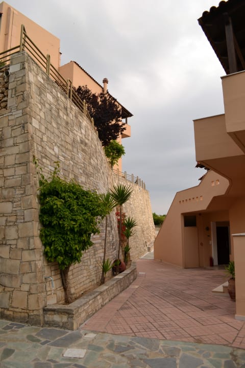 Weg von der Suite zum Hotel Hotel Forest Park